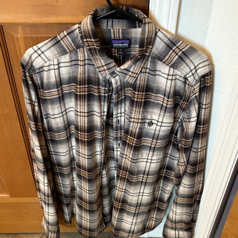 Patagonia Lightweight Fjord Flannel